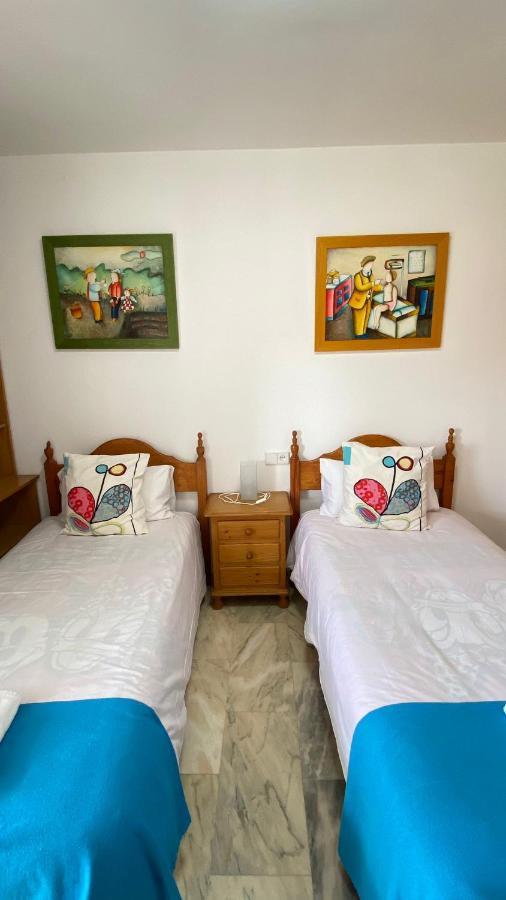 Playa Huelin Apartamento Lägenhet Málaga Exteriör bild